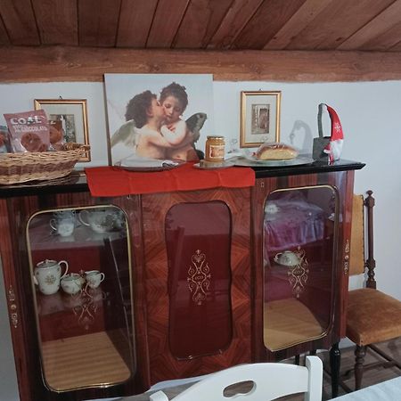 Bed and Breakfast Il giardino dei sogni Montefortino Esterno foto
